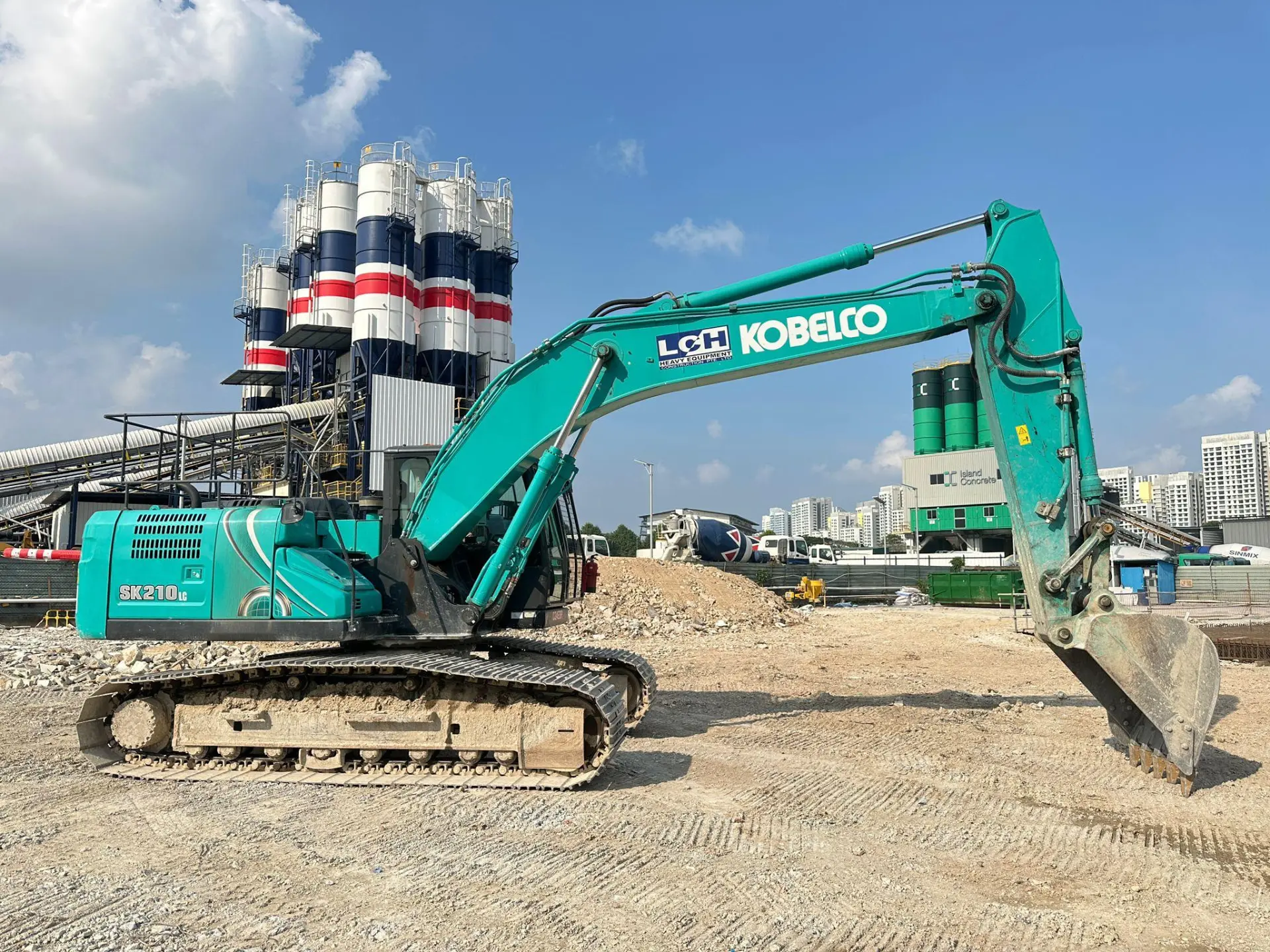 LCH Kobelco SK210LC hydraulic excavator on a Singapore worksite